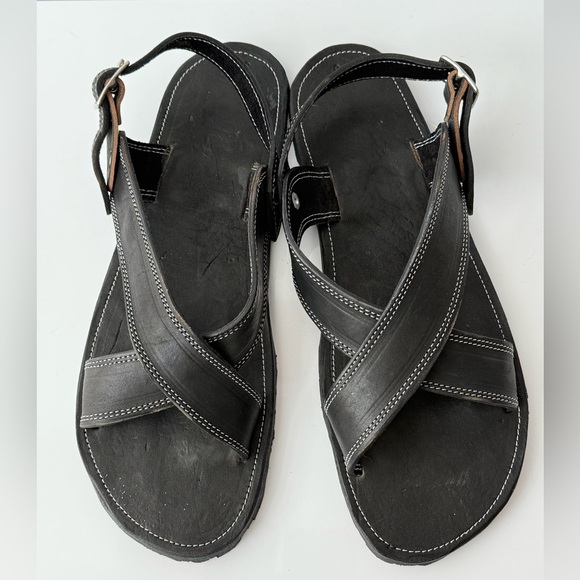 Black Leather Huaraches Hand Tooled Sandals with White Stitching - Picture 1 of 9